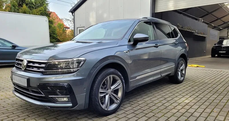 pomorskie Volkswagen Tiguan cena 139900 przebieg: 106000, rok produkcji 2019 z Nowa Dęba